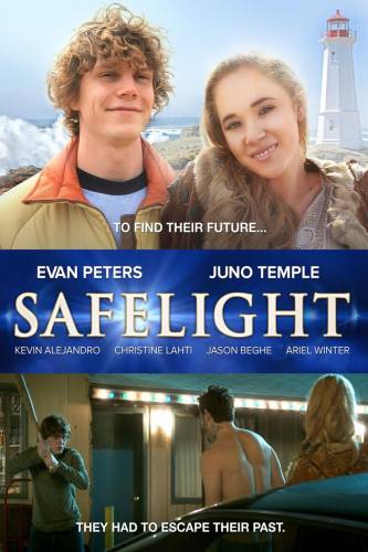 Safelight / Безопасна светлина (2015)